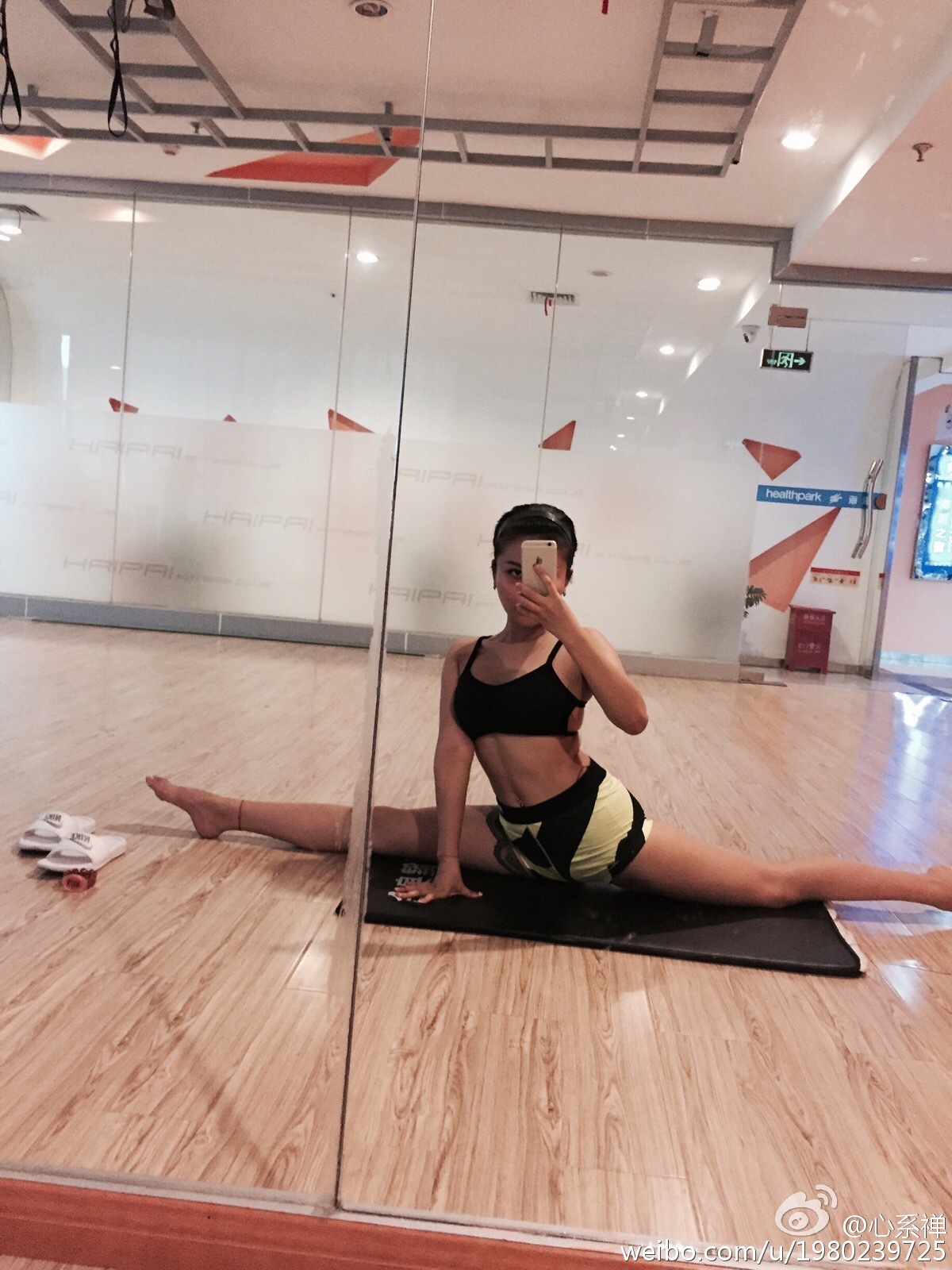 DDY第14期嫩模心系禪BB微博私照全收集